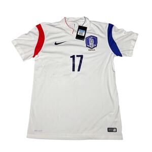 FIFA 2014 South Korean C Y Lee Soccer Jersey 17 Size M NWT